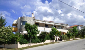 Dolphins Apartments & Rooms, Thasos